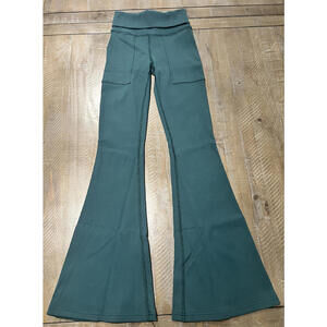 Offline by aerie Green Ribbed Flare Leggings